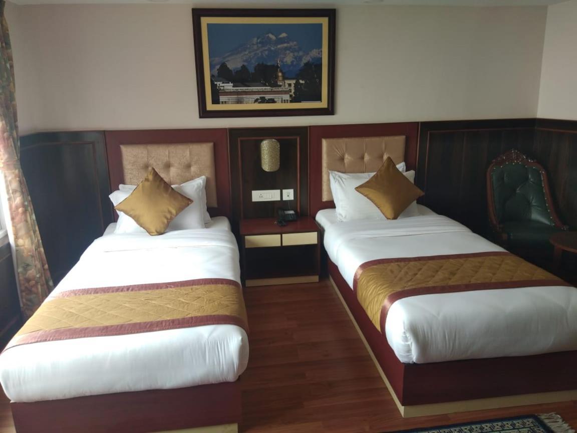 Oakdane Resort Дарджилинг Экстерьер фото