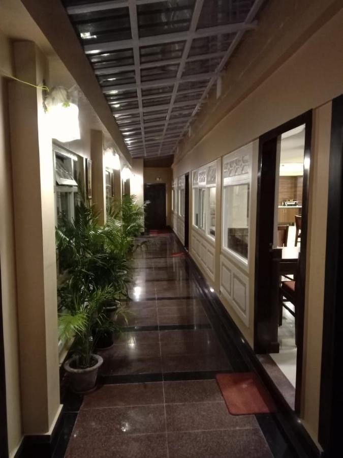 Oakdane Resort Дарджилинг Экстерьер фото