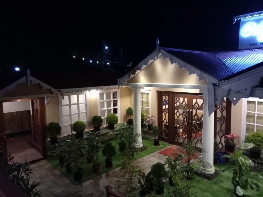 Oakdane Resort Дарджилинг Экстерьер фото